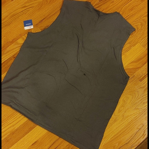 2 Celebrate Patriotic Graphic Muscle shirts - Picture 3 of 9